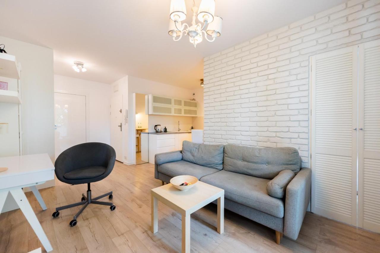 Sluzew Manhattan Place Apartment Warsaw Exterior photo